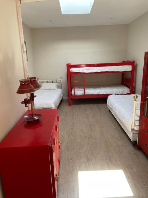 La Maison De Lea, Chambres D'Hotes De 14 Couchages Tournus Exteriér fotografie