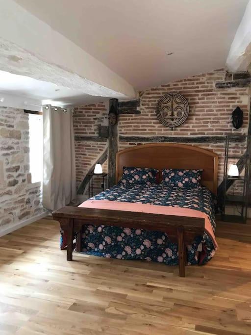 La Maison De Lea, Chambres D'Hotes De 14 Couchages Tournus Exteriér fotografie